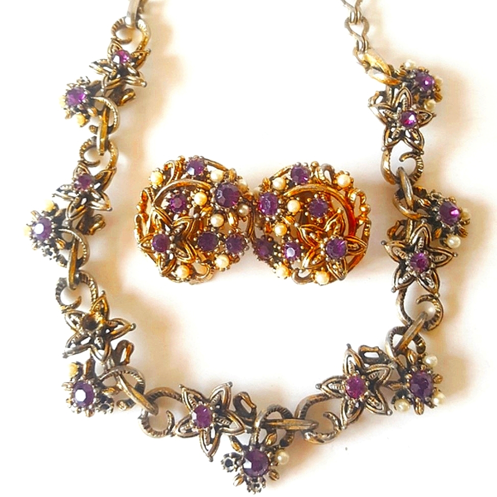 STAR Vintage Jewelry ✨ Necklace & Matching Earrings Collectors Piece